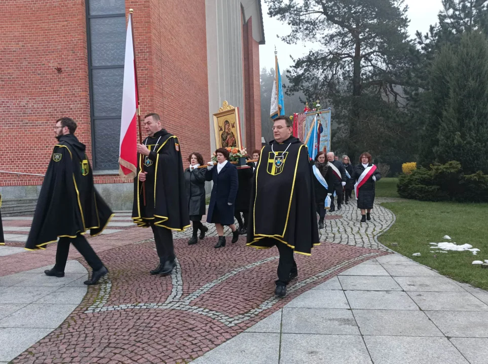 Procesja rezurekcyjna w kościele MBNP w Mielcu