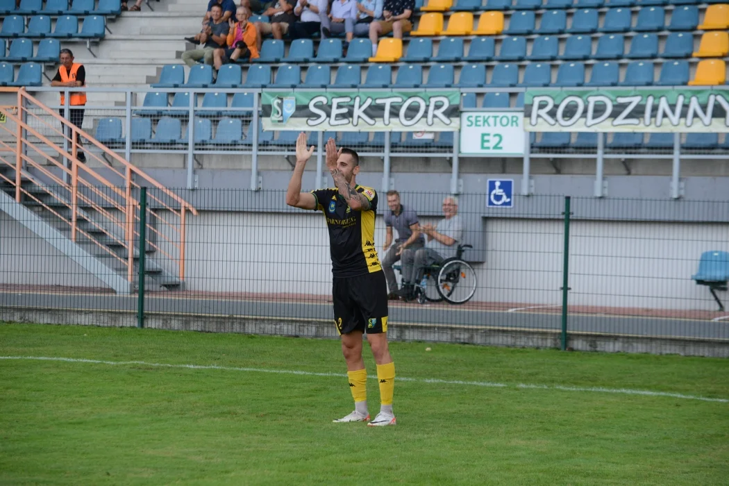 Trzecia liga, grupa 4: Siarka Tarnobrzeg - Sokół Sieniawa 2:0