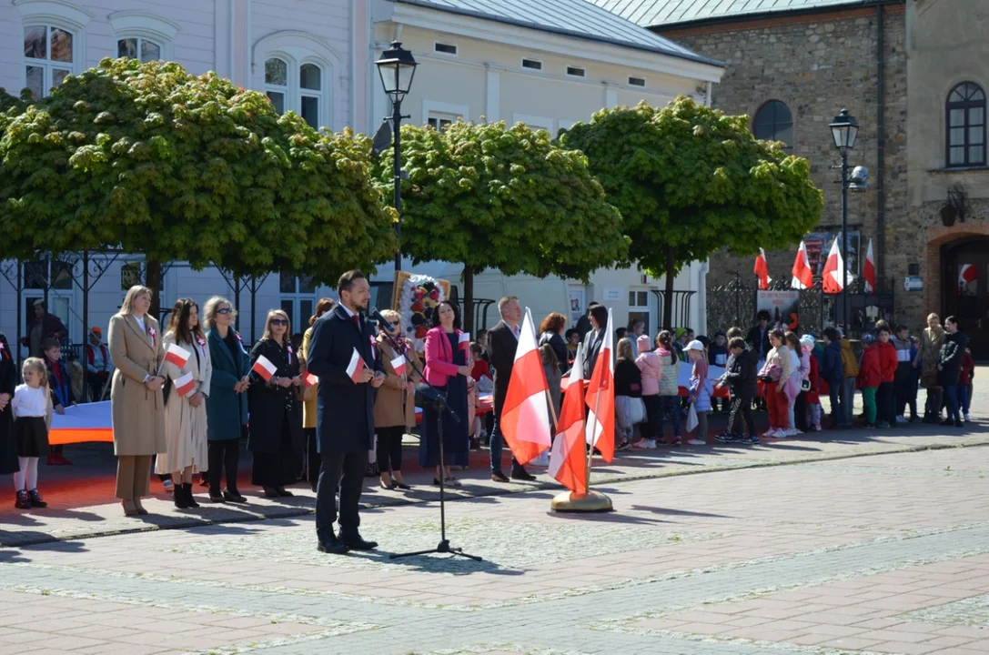 Przedszkolaki z Biało-Czerwoną