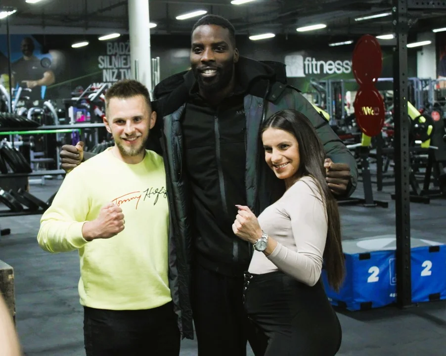 Lawrence Okolie, rywal Łukasza Różańskiego spotkał się w Rzeszowie z kibicami