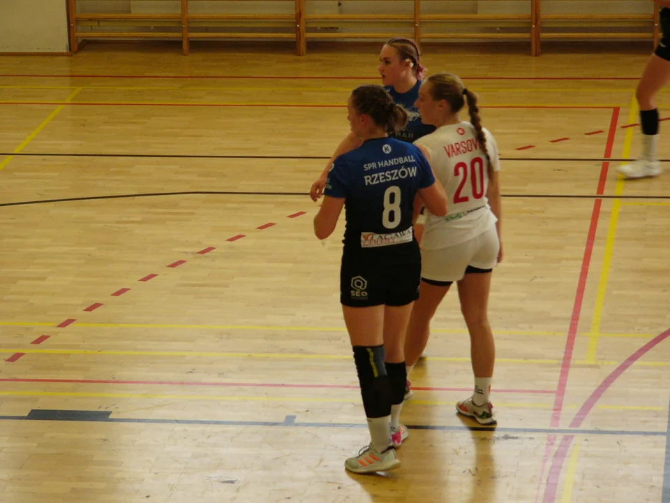 SPR Handball Rzeszów vs UKS Varsovia Warszawa