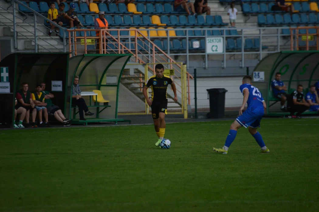 Trzecia liga, grupa 4: Siarka Tarnobrzeg - Sokół Sieniawa 2:0