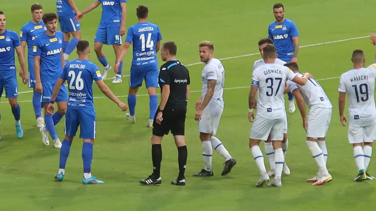 Fortuna 1 Liga: Stal Rzeszów 2-3 Ruch Chorzów