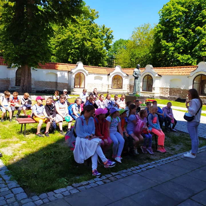 Uczniowie z gminy Majdan Królewski poznali Polskę.