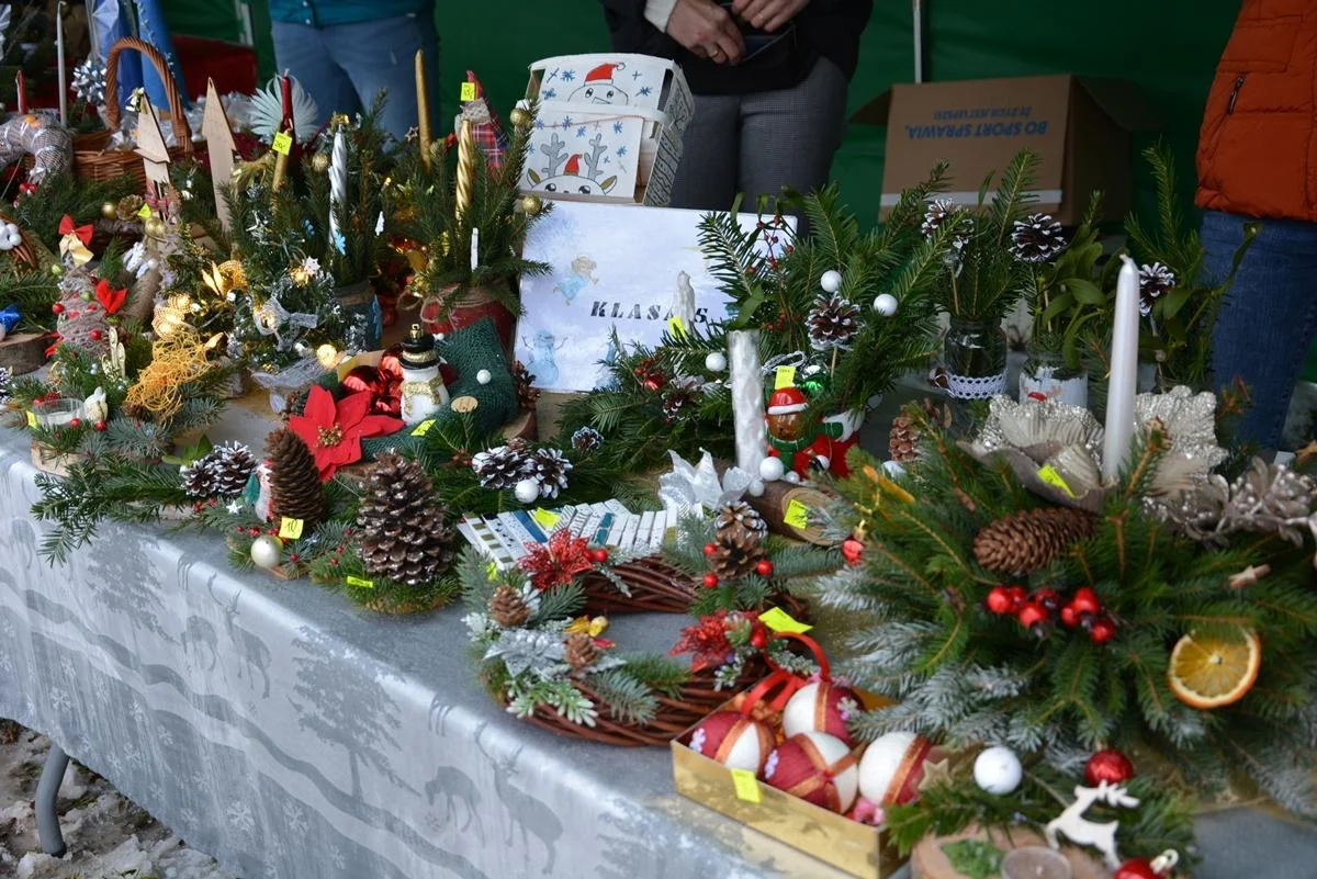 Jarmark świąteczny w Baligrodzie w 2021 roku