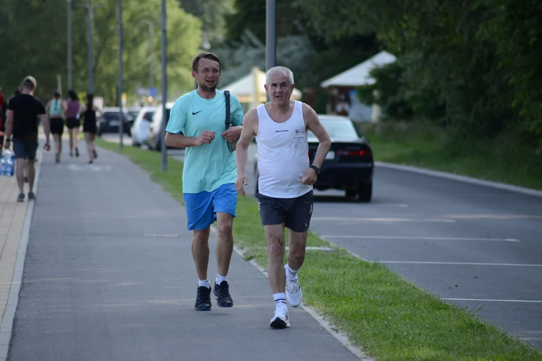 "Biegamy i Pomagamy" w Tarnobrzegu. Pomoc dla Marysi