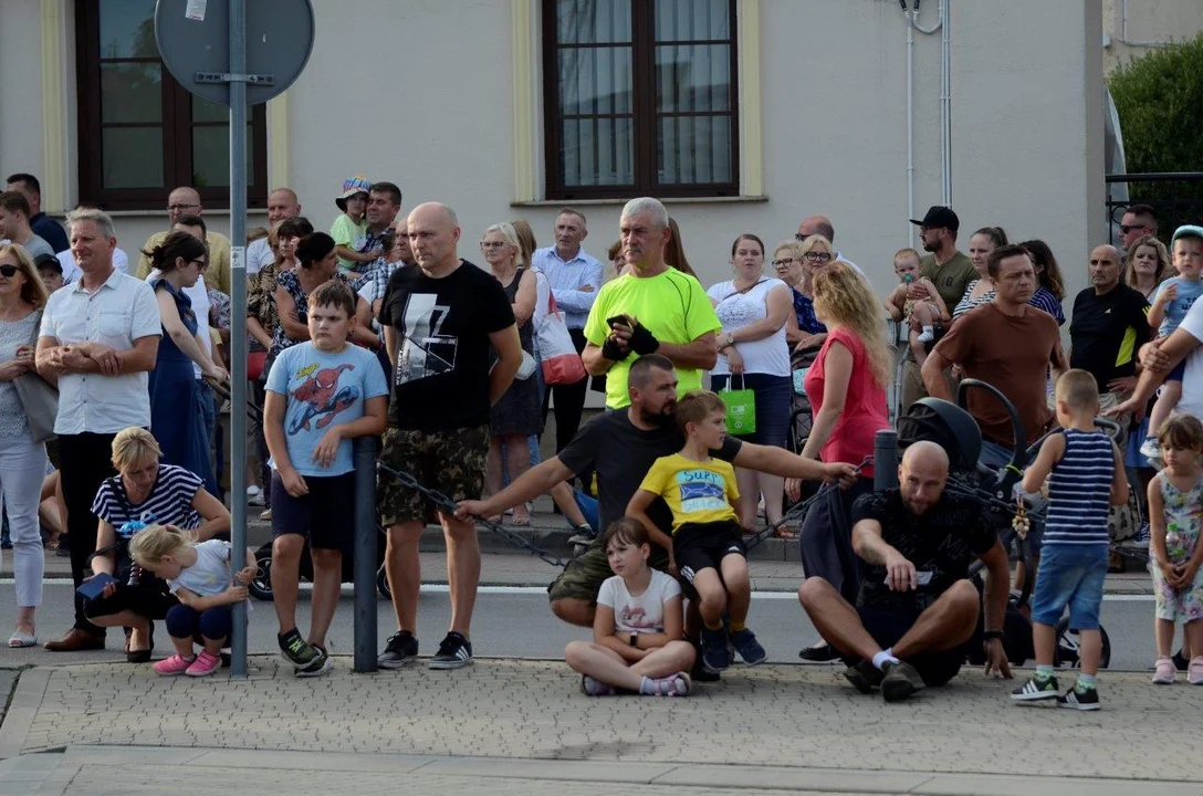 Na festynie w Kolbuszowej zjawiły się tłumy ludzi.