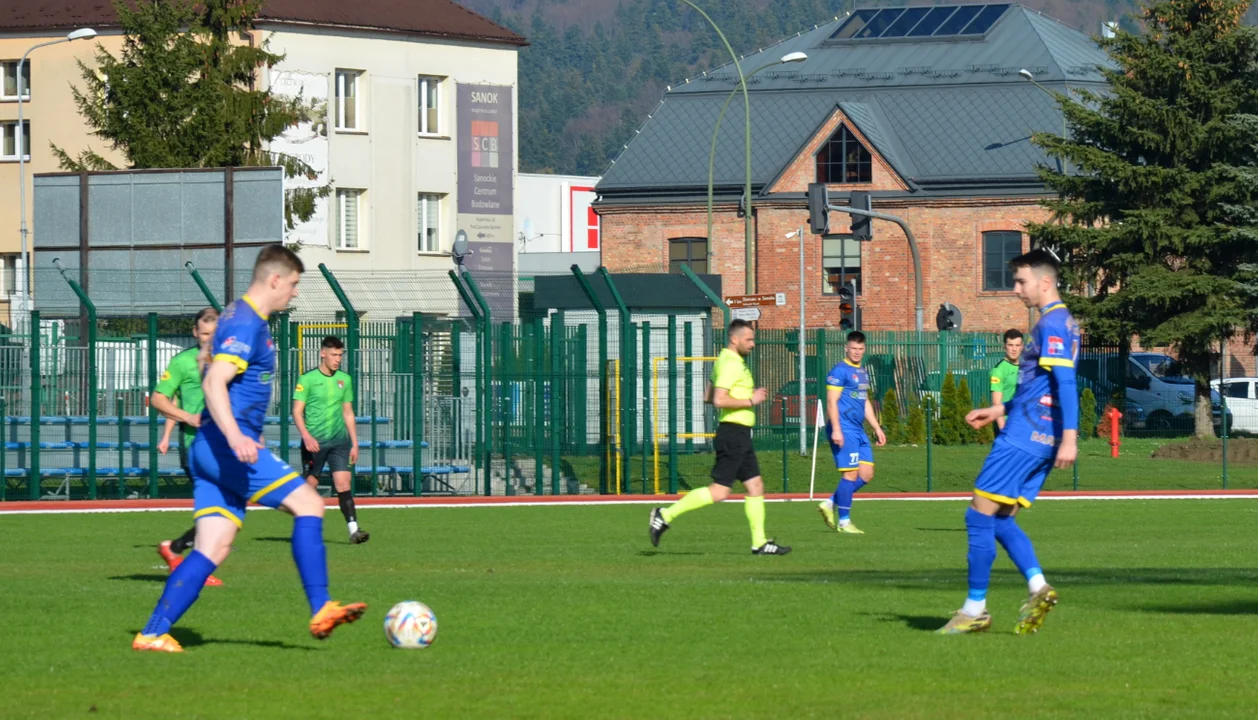 Klasa okręgowa Krosno. Stal Sanok - Zamczysko Mrukowa 8:1