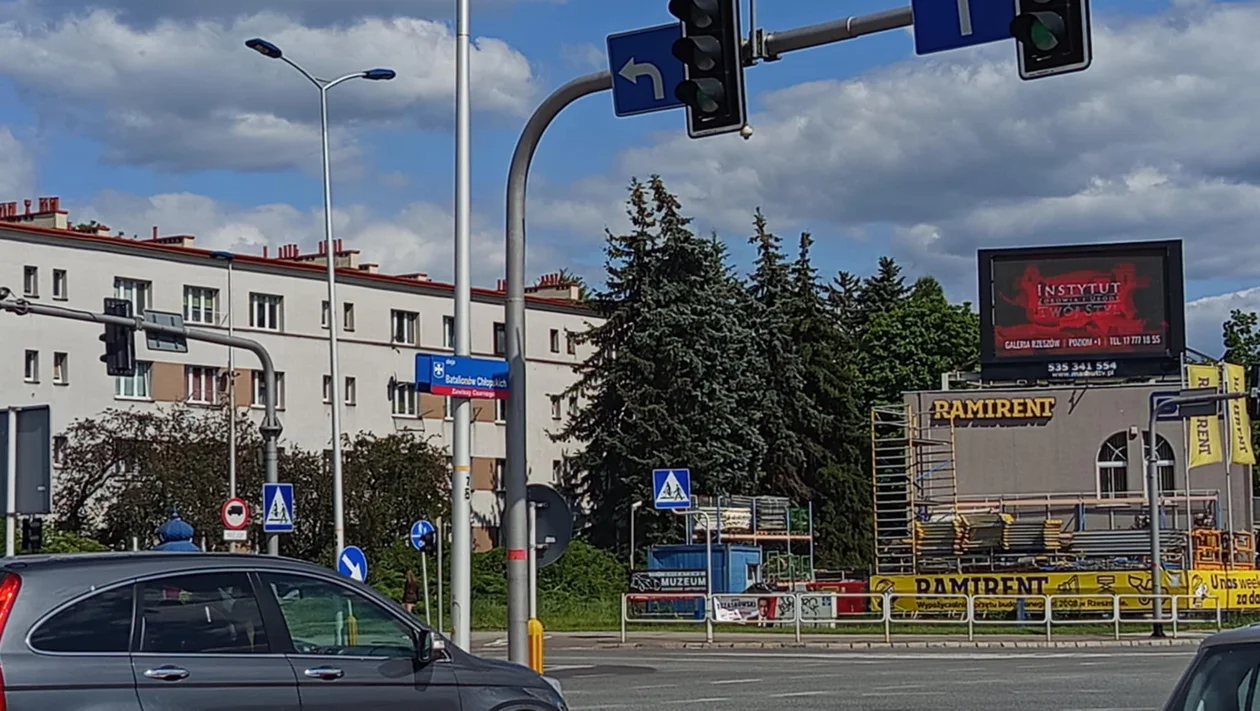 Pobliskie skrzyżowanie