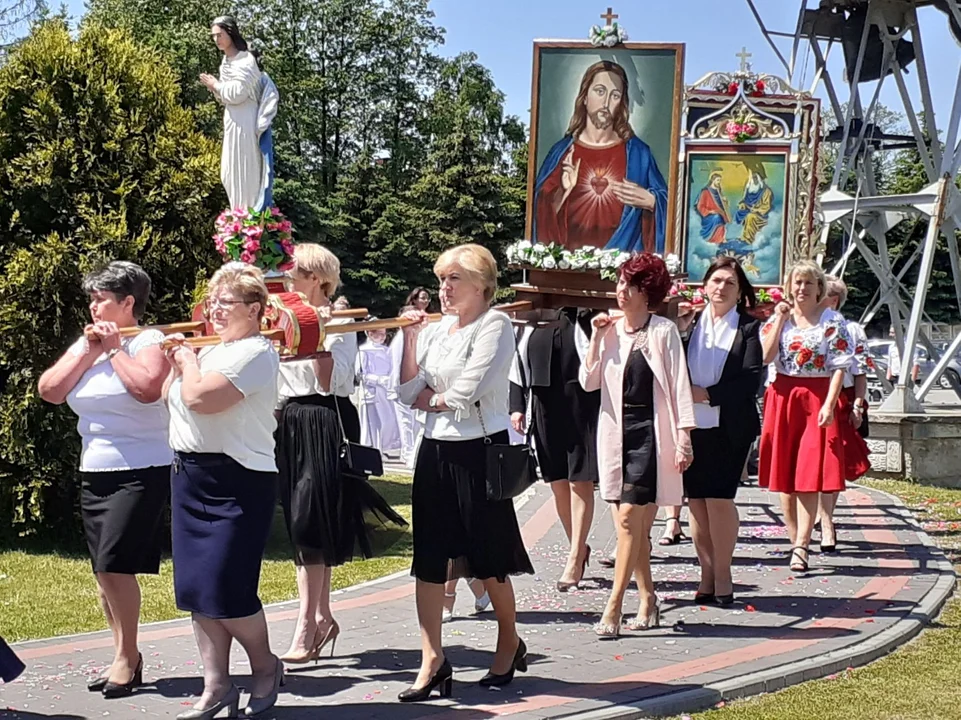 Odpust w parafii Trójcy Przenajświętszej w Dulczy Wielkiej [ZDJĘCIA] - Zdjęcie główne