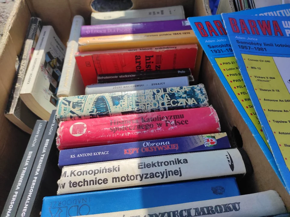 Tarnobrzeski Pchli Targ. Co można kupić?