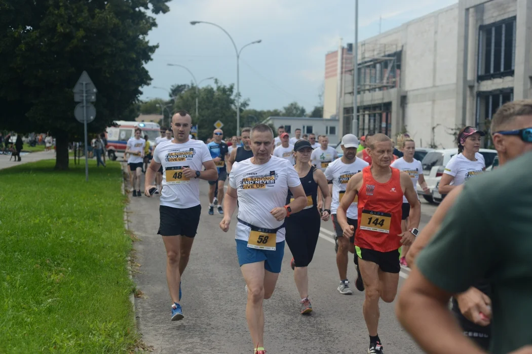 Jubileuszowa "Gorzycka 5-tka". Ponad 160 biegaczy na ulicach Gorzyc