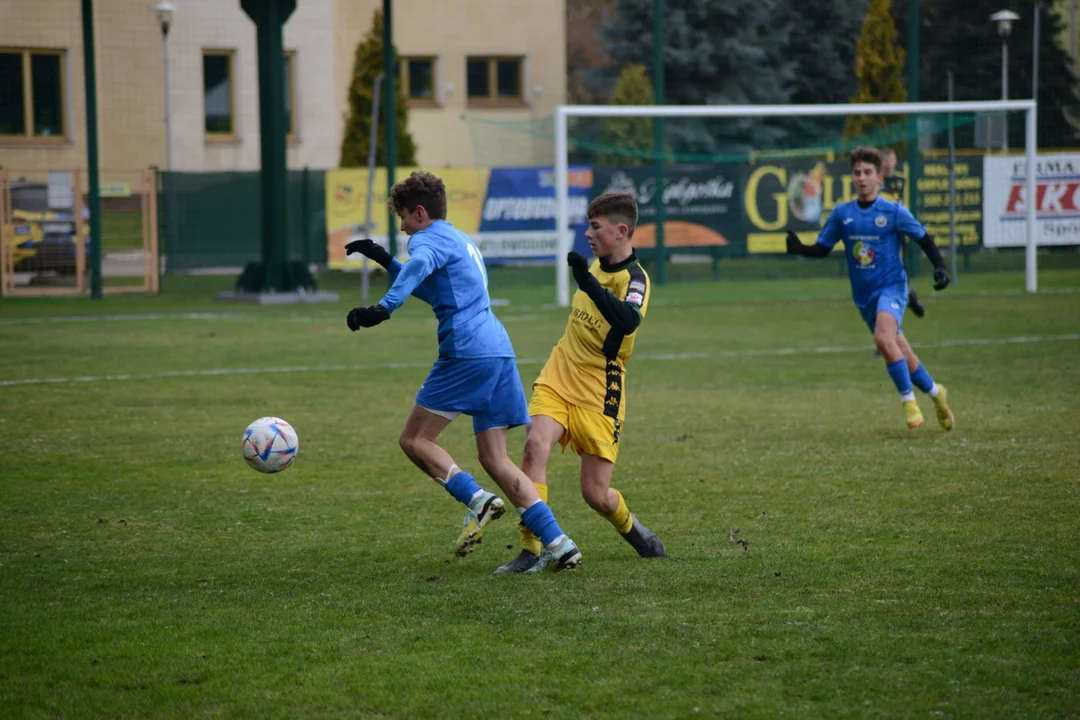 Centralna Liga Juniorów U-15: Siarka Tarnobrzeg - Hutnik Kraków 2:4