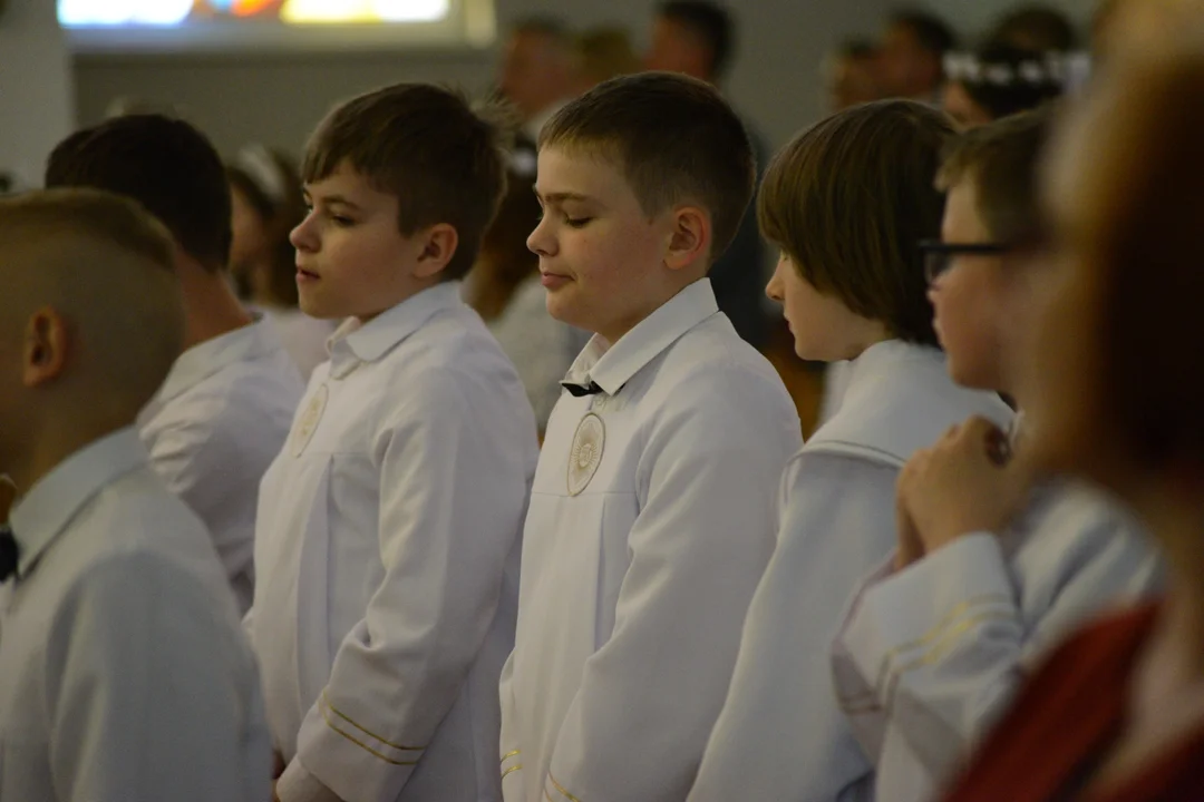 Rocznica Pierwszej Komunii Świętej w Parafii Miłosierdzia Bożego w Tarnobrzegu