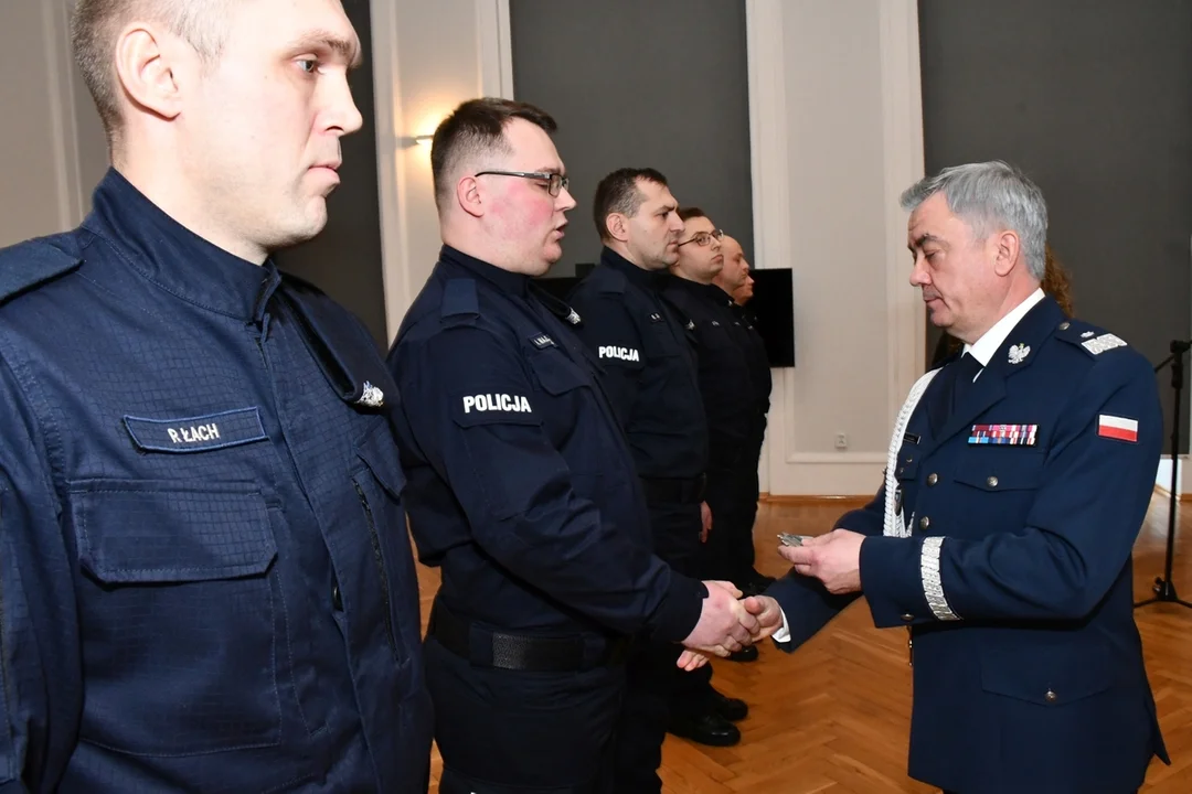 Nowi policjanci w szeregach podkarpackiej policji