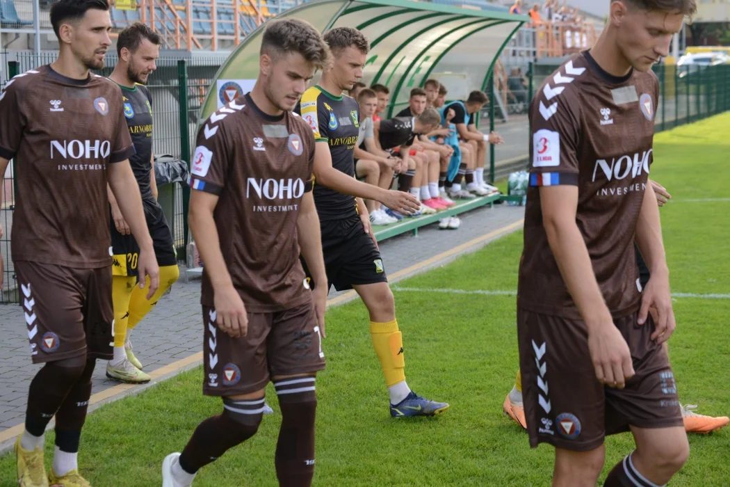 Trzecia liga, grupa 4: Siarka Tarnobrzeg - Garbarnia Kraków 0:0