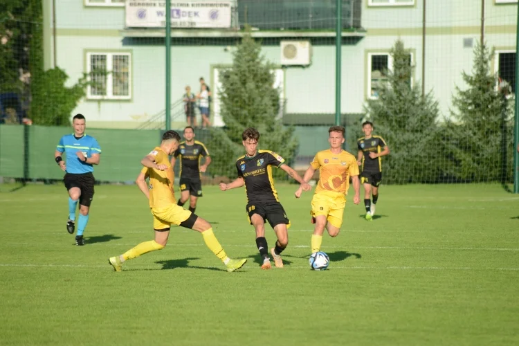Siarka Tarnobrzeg - Czarni Połaniec 3:2