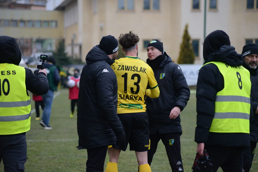 eWinner 2. Liga: Siarka Tarnobrzeg - Hutnik Kraków 1:1 - zdjęcia z meczu