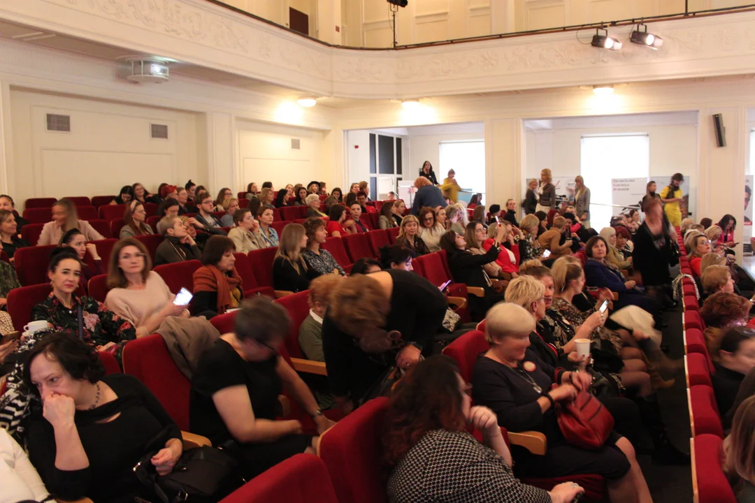 Specjalna konferencja i panel na Podkarpackim Kongresie Kobiet