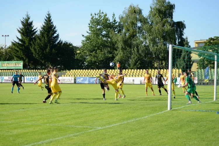 Siarka Tarnobrzeg - Czarni Połaniec 3:2