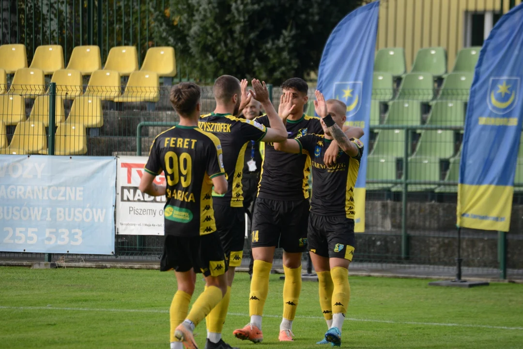 Siarka Tarnobrzeg - KSZO 1929 Ostrowiec Świętokrzyski 2:0