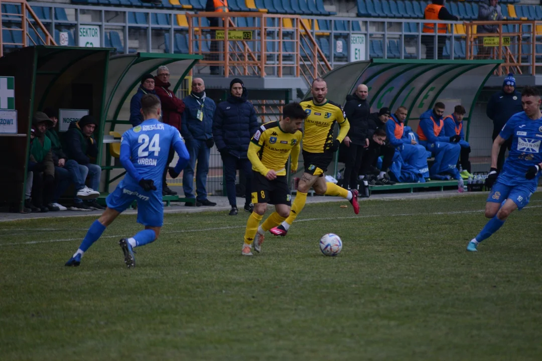 eWinner 2. Liga: Siarka Tarnobrzeg - Hutnik Kraków 1:1 - zdjęcia z meczu