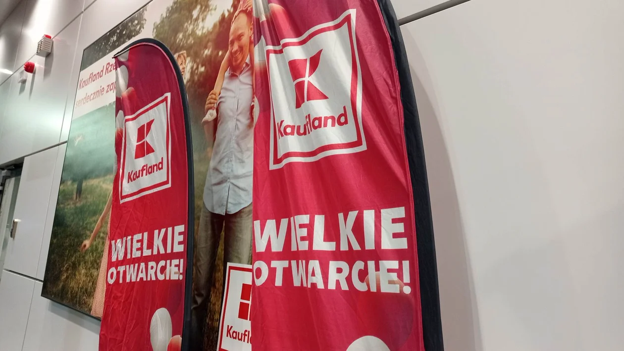 Otwarcie drugiego marketu Kaufland w Rzeszowie. Tłumów nie było