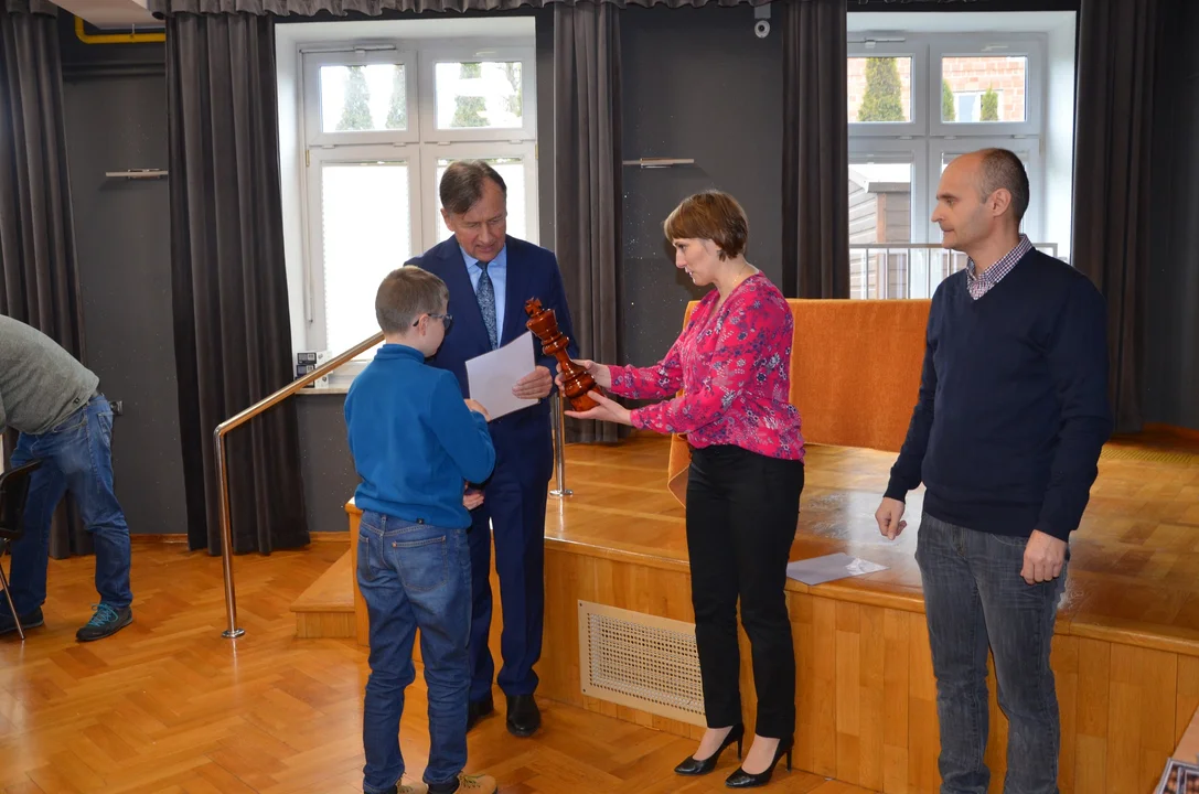 Turniej szachowy w Samorządowym Ośrodku Kultury w Cmolasie