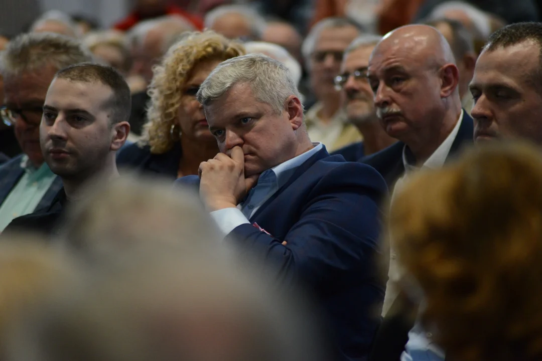 Donald Tusk w Tarnobrzegu. Tłumy mieszkańców na spotkaniu
