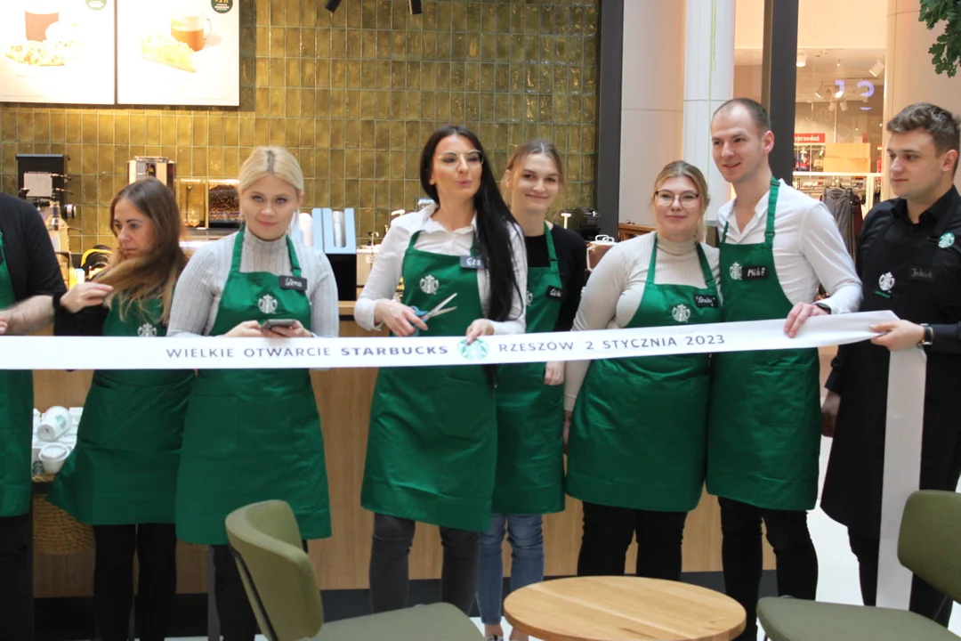 Starbucks w Rzeszowie otwarty. Pierwsi klienci spróbowali już kawy