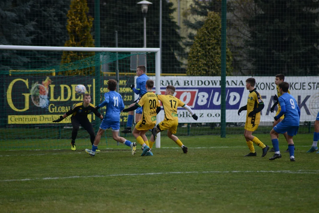 Centralna Liga Juniorów U-15: Siarka Tarnobrzeg - Hutnik Kraków 2:4