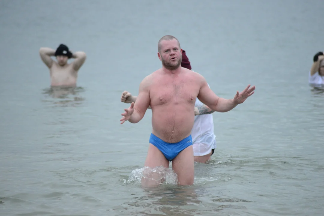 "Jezioro Aniołów" w lutym. Zobaczcie zdjęcia z plaży Jeziora Tarnobrzeskiego