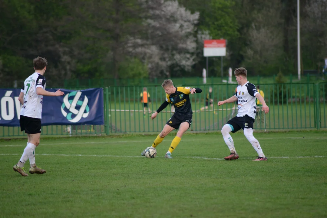 Klasa okręgowa, Stalowa Wola: Siarka II Tarnobrzeg - Stal II Stalowa Wola 1:2