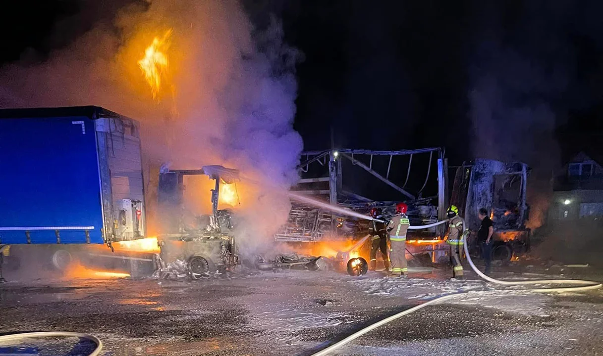 Pożar ciężarówek w Przedborzu koło Kolbuszowej