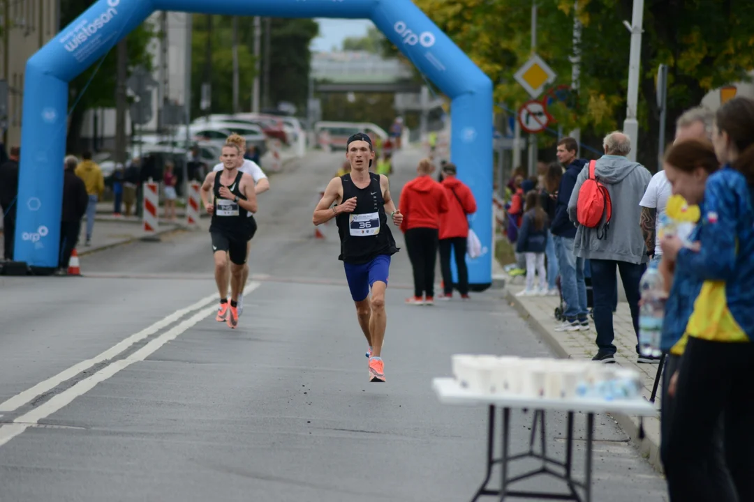 Stalowa Dycha, mityng w Stalowej Woli, Biegi Górskie w Sanoku - TOP najlepszych zdjęć sportowych weekendu