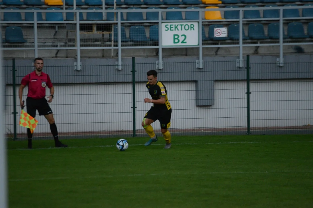Trzecia liga, grupa 4: Siarka Tarnobrzeg - Sokół Sieniawa 2:0