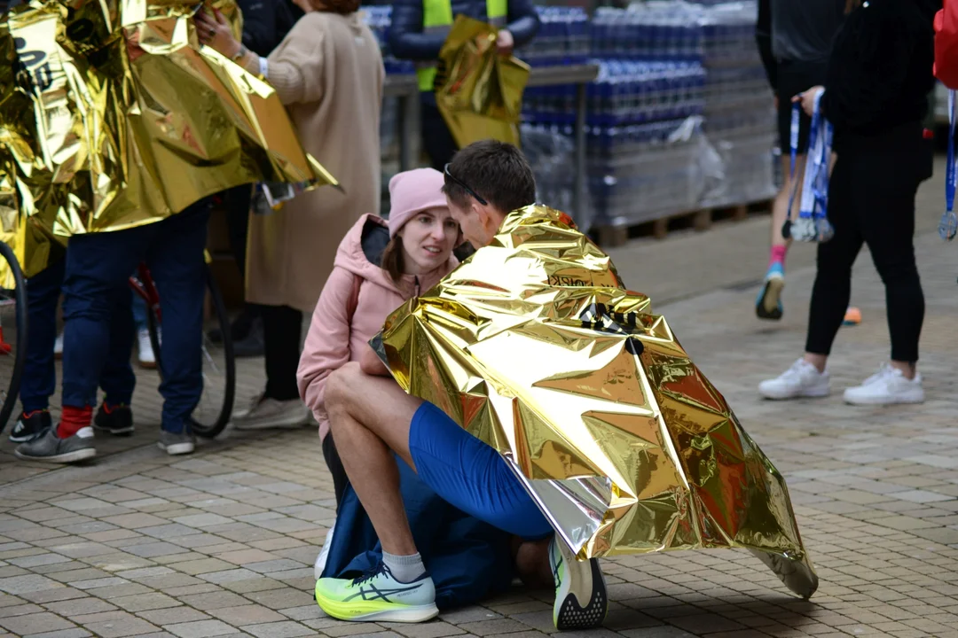 16. PKO Półmaraton Rzeszowski oraz 8. PKO Sztafeta Półmaratońska w Rzeszowie - dużo zdjęć z trasy i mety