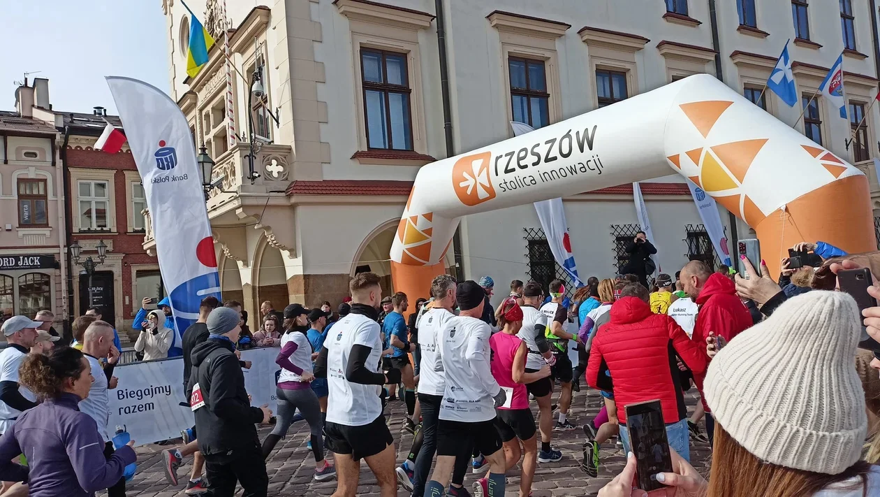 15. PKO Półmaraton Rzeszowski odbył się 10 kwietnia 2022 roku.