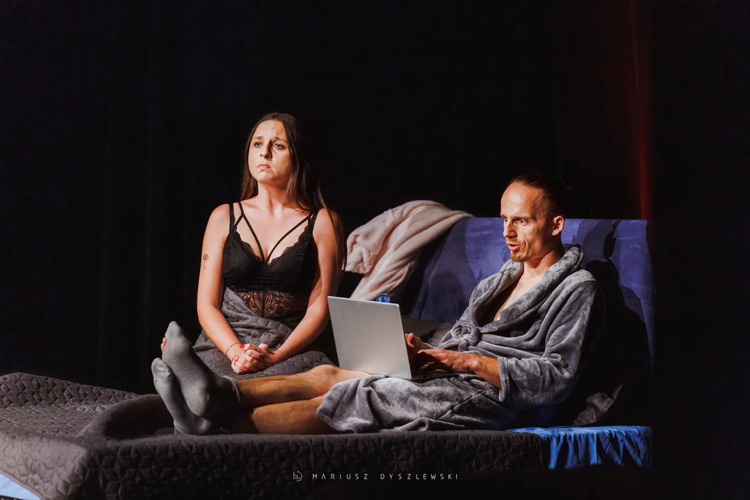 "Czworo do poprawki" Teatru Scena 16 w Tarnobrzegu