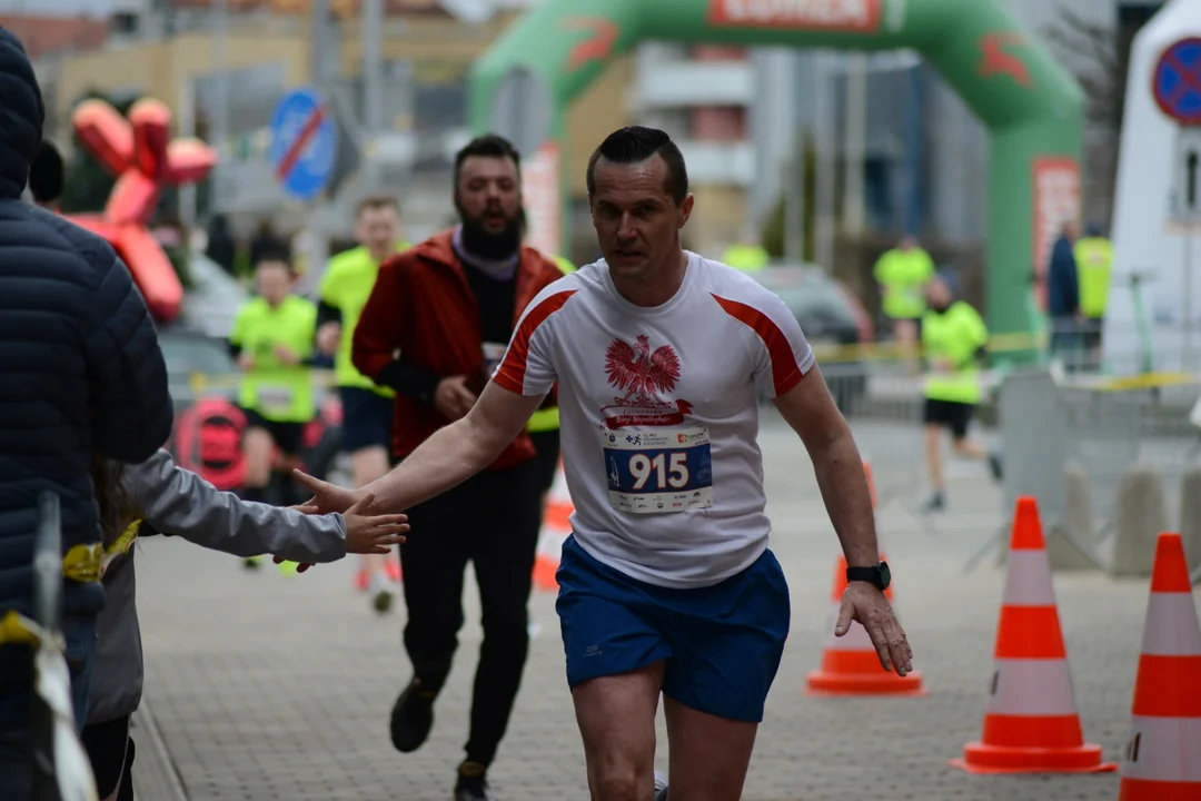 16. PKO Półmaraton Rzeszowski oraz 8. PKO Sztafeta Półmaratońska w Rzeszowie - dużo zdjęć z trasy i mety