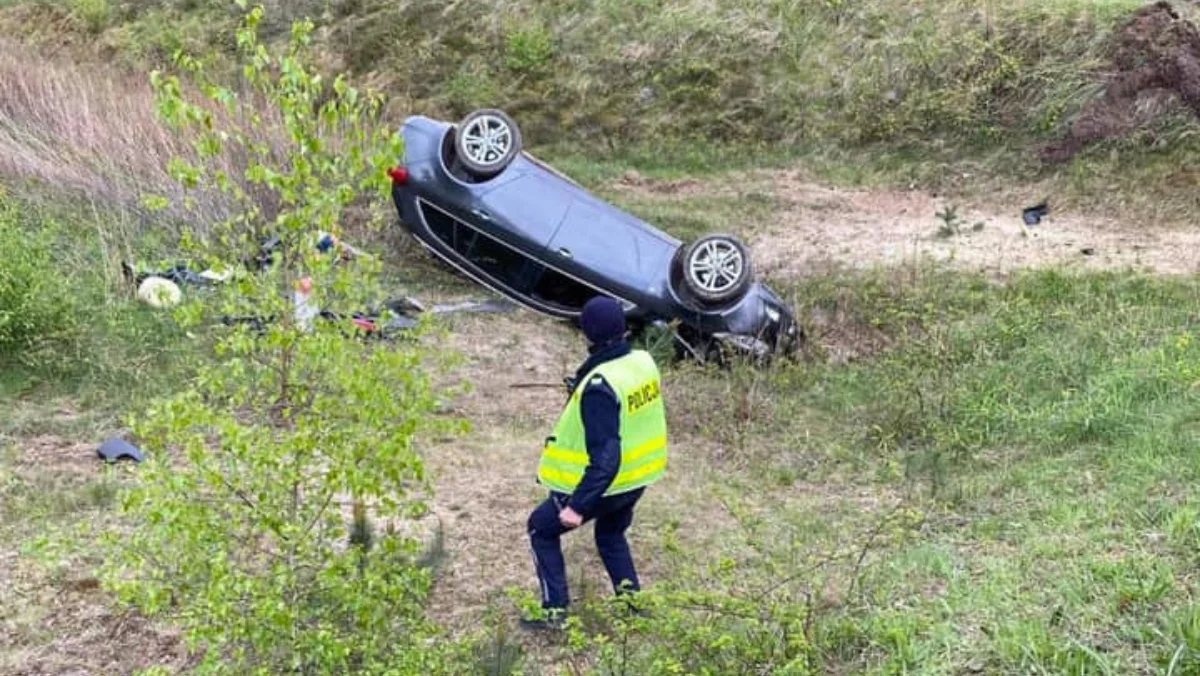 Pociąg zderzył się z osobówką w Krzątce