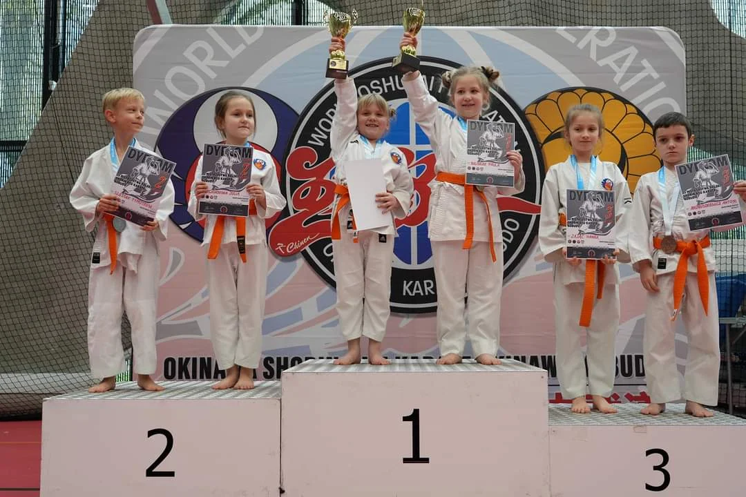 Duży sukces zespołu "TG Sokół" z Mielca na Mistrzostwach Polski Shorin — Ryu Karate Kobudo [ZDJĘCIA]