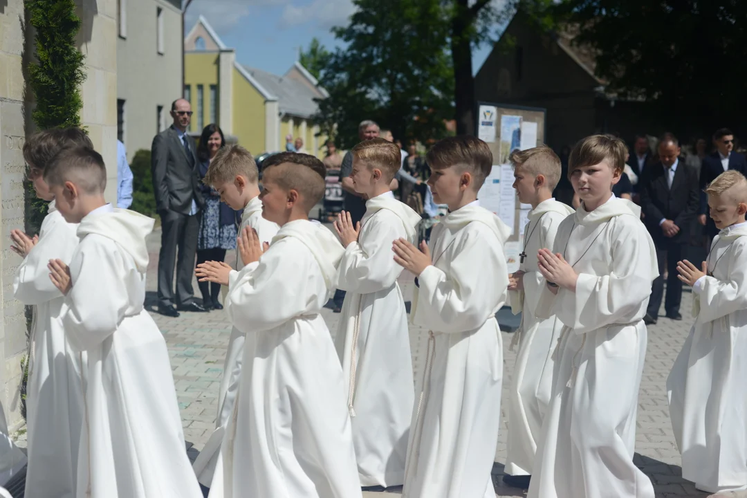 Pierwsza Komunia Święta w tarnobrzeskich kościołach w 2022 roku