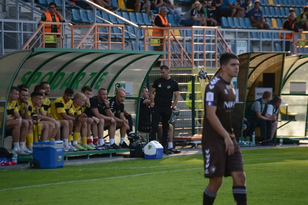 Trzecia liga, grupa 4: Siarka Tarnobrzeg - Garbarnia Kraków 0:0