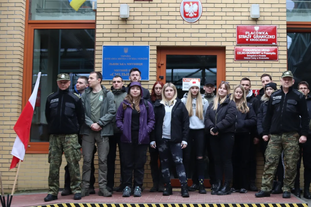 Młodzi adepci straży granicznej odwiedzili Bieszczady