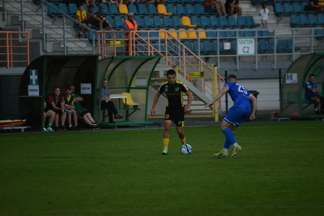 Trzecia liga, grupa 4: Siarka Tarnobrzeg - Sokół Sieniawa 2:0
