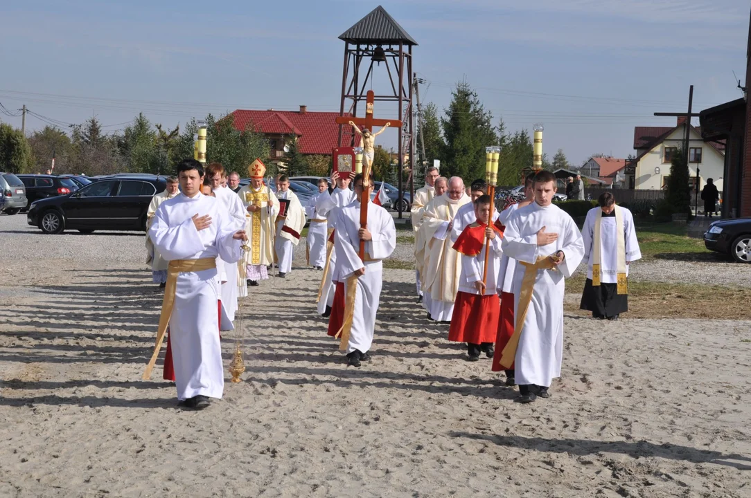 Wmurowanie kamienia węgielnego w kościół w Woli Mieleckiej