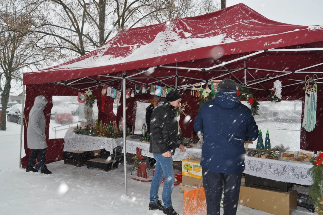 Kiermasz na leczenie Filipka Biesia