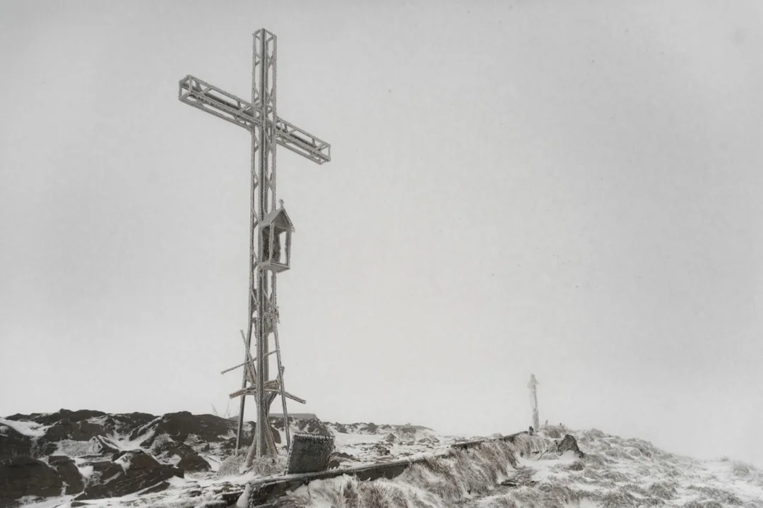 Stary krzyż na Smereku