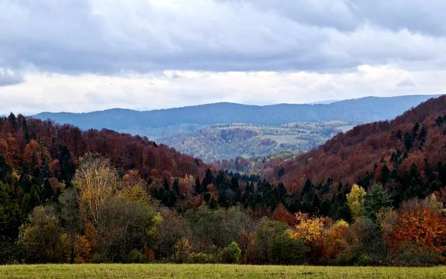 Widok z Ostrego na Otryt